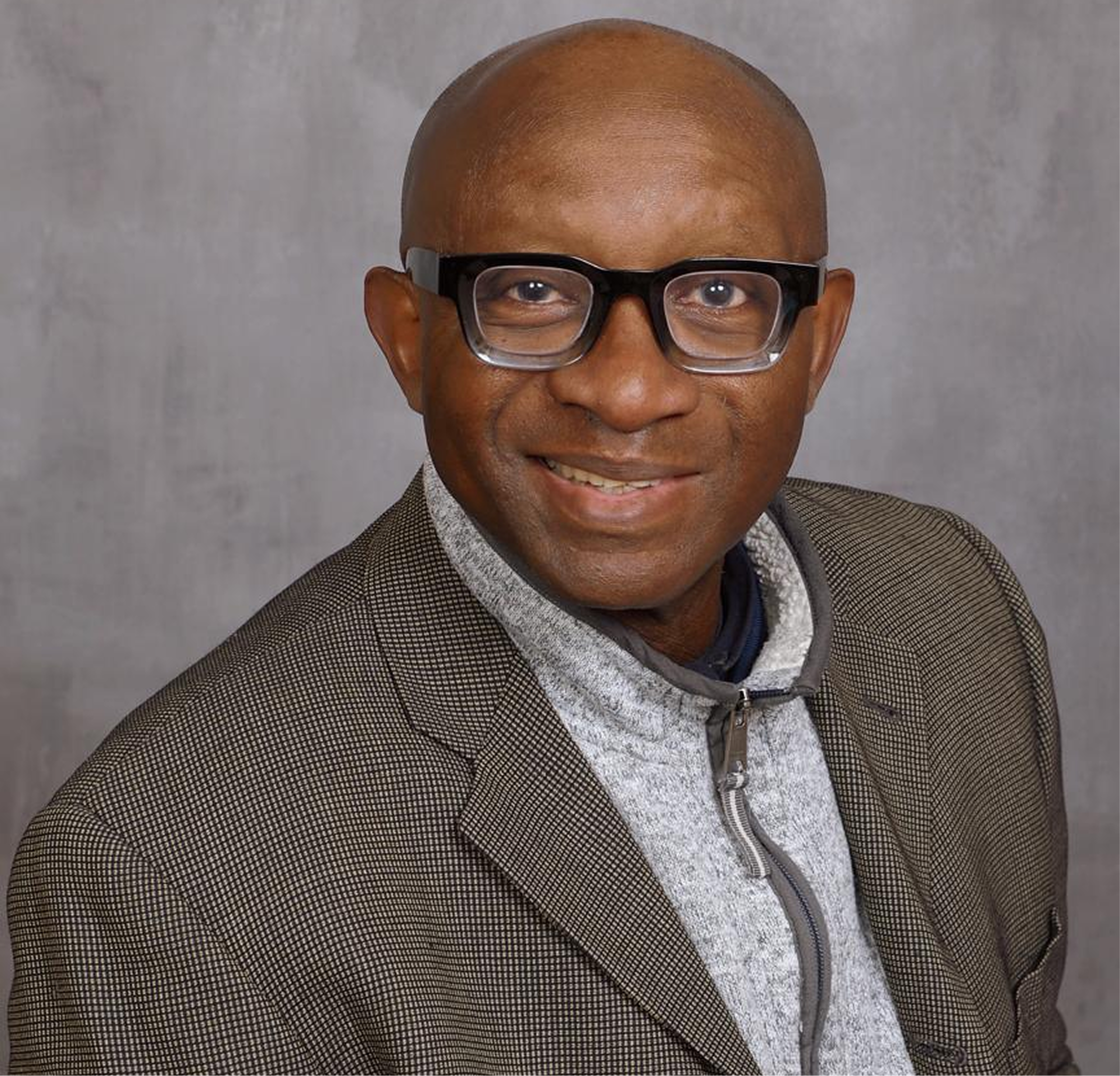 Mr Toyin Alder
